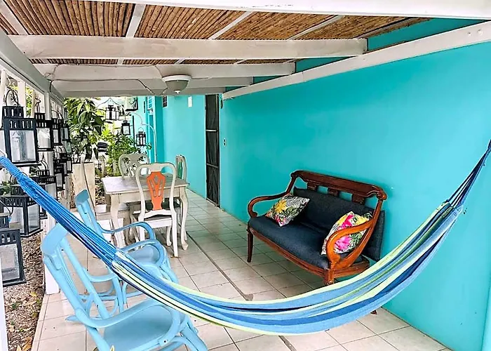 Toro Blanco Hotel Playas del Coco